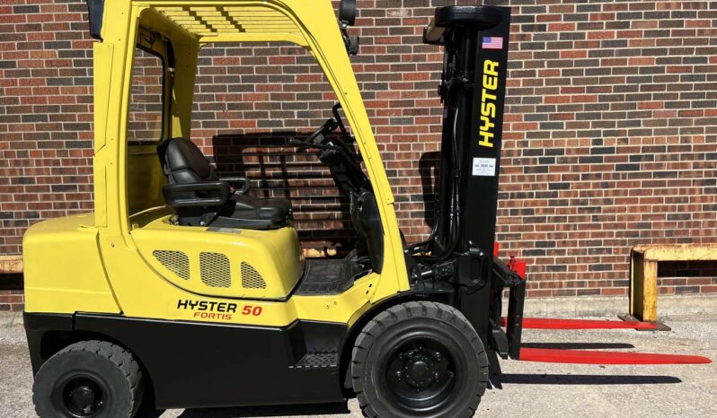 Strong, Hyster Fortis Pneumatic