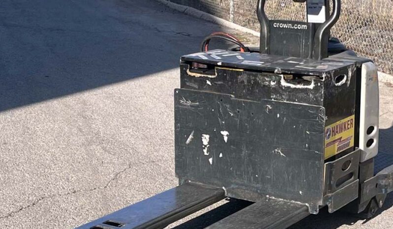 Walkie/Rider Pallet Jack full