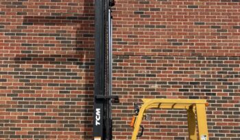 Clean, Compact Cushion full