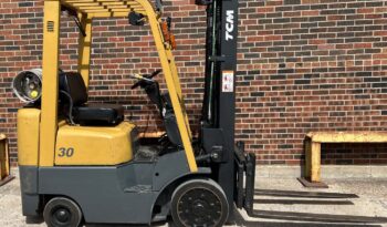 Clean, Compact Cushion full