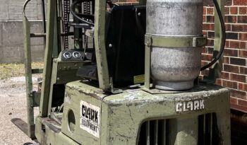 Compact, Clark Cushion full