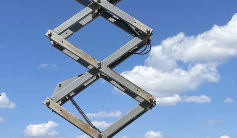32′ Reach ScissorLift full