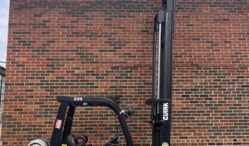 Low Hrs. Pneumatic w/Triple full